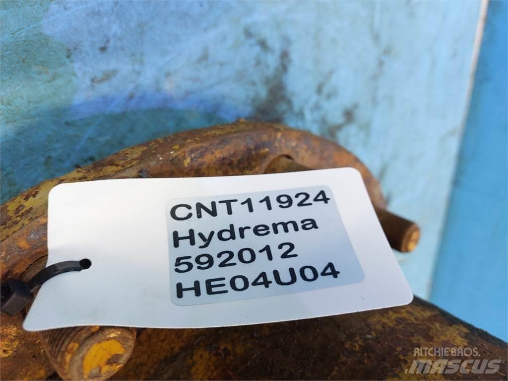 Hydrema 906B 轴