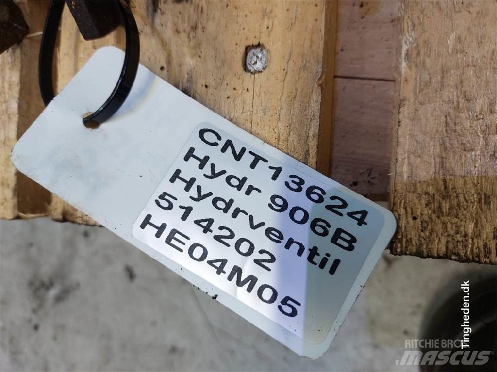 Hydrema 906B 液压
