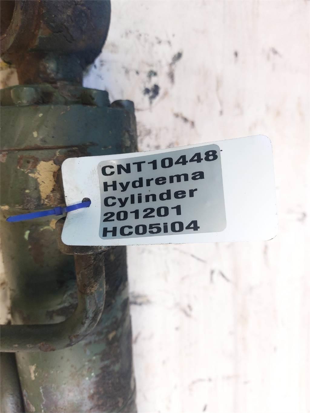 Hydrema 906C 吊杆和铲斗