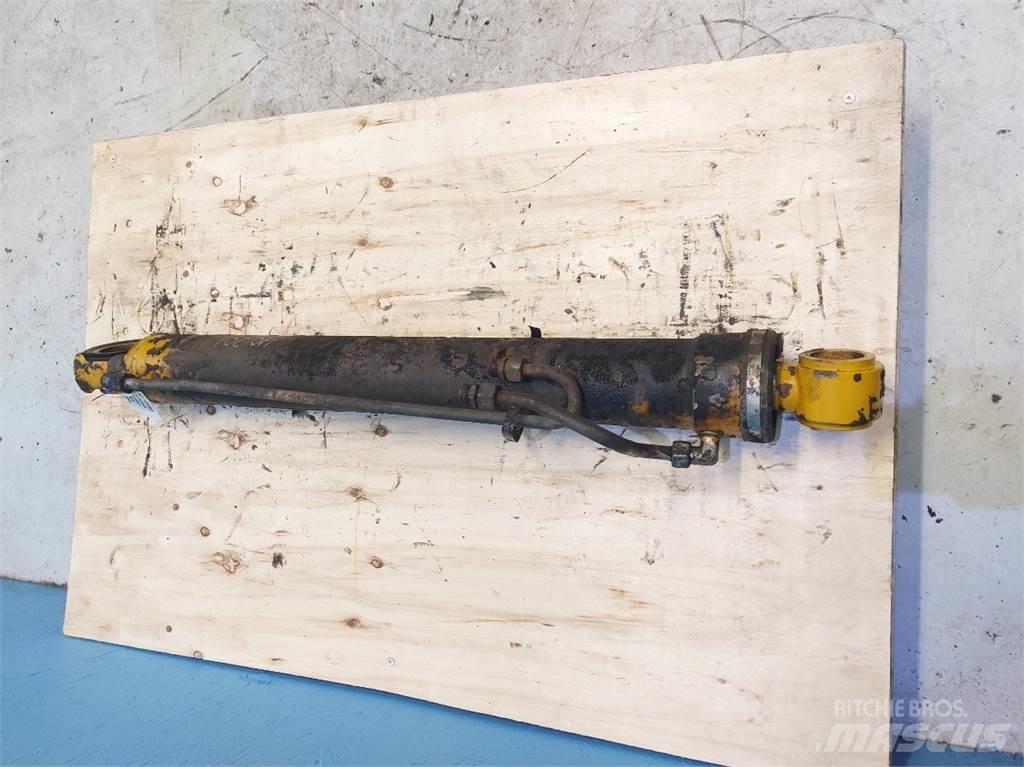 Hydrema 906C 吊杆和铲斗