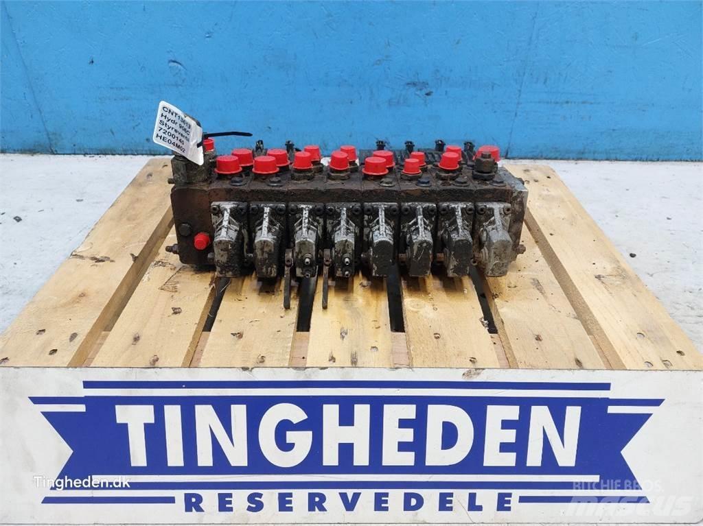 Hydrema 906C 液压