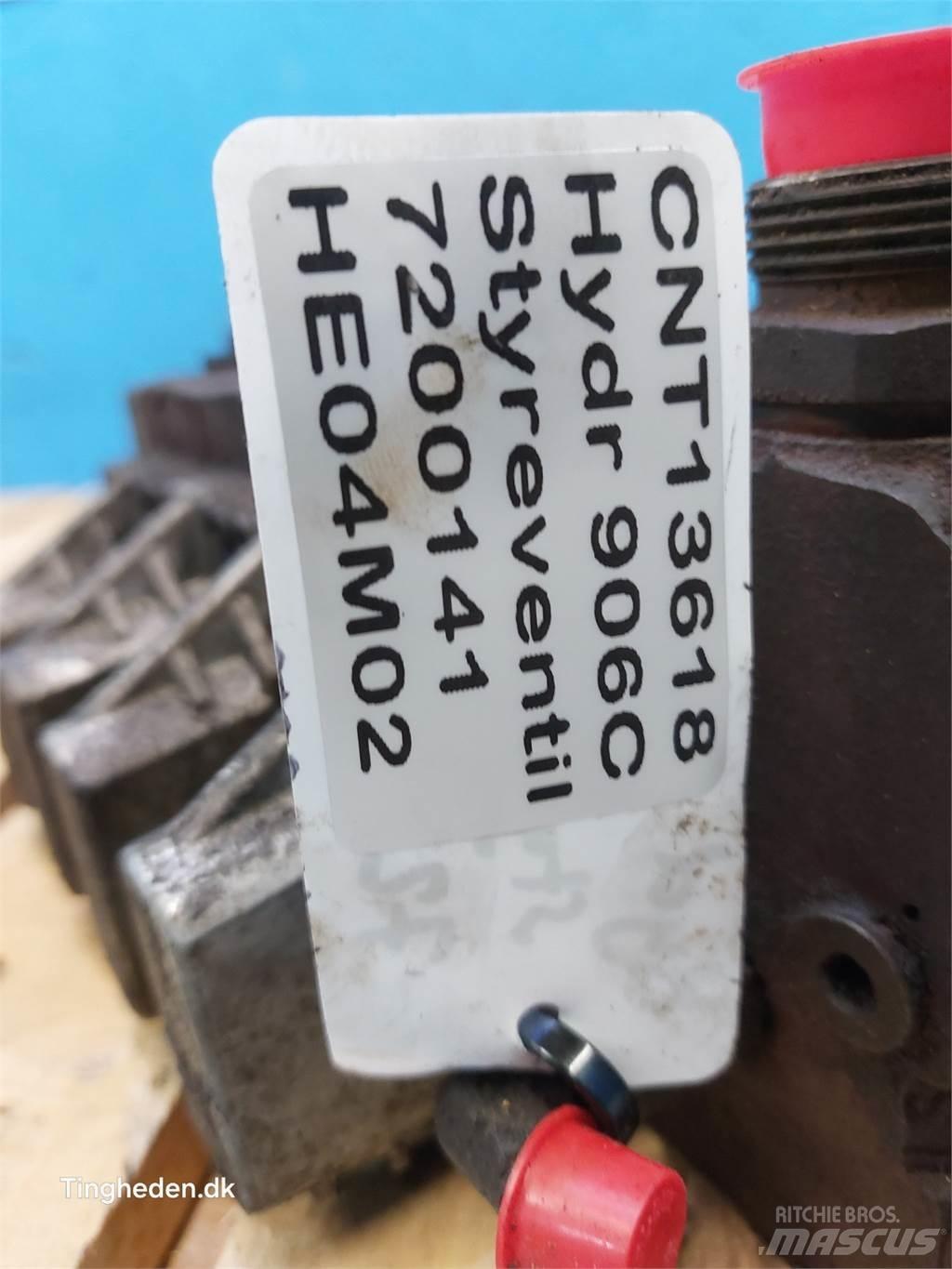 Hydrema 906C 液压