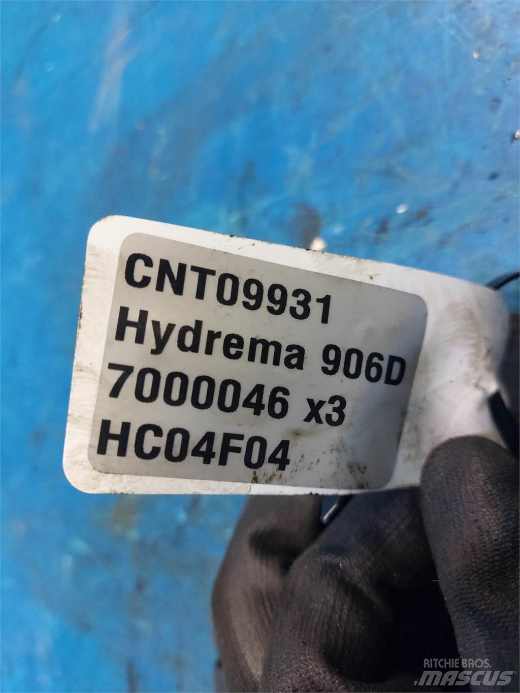 Hydrema 906D 传动装置