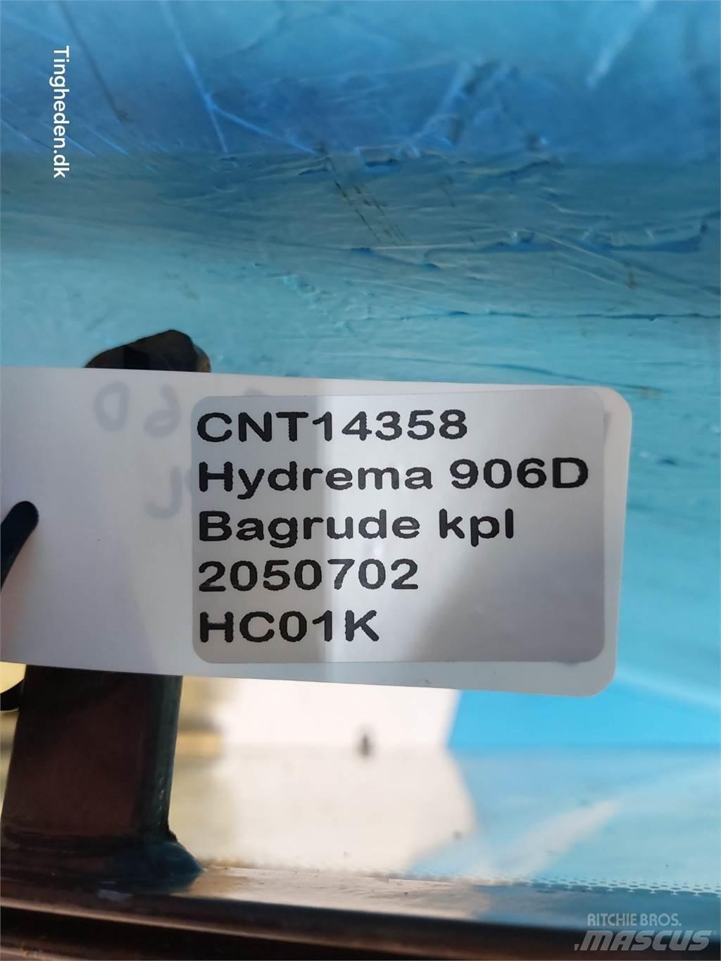 Hydrema 906D 驾驶室与内部
