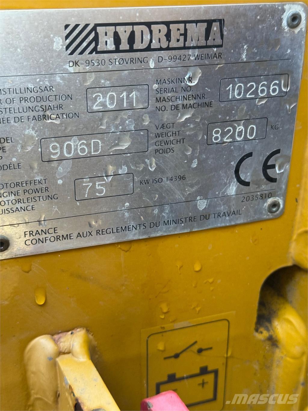 Hydrema 906D 反铲装载机