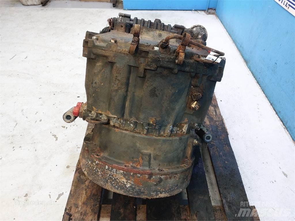 JCB 427 HL 传动装置