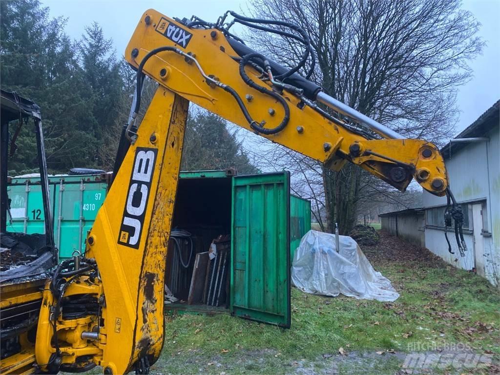 JCB 4CX 反铲装载机