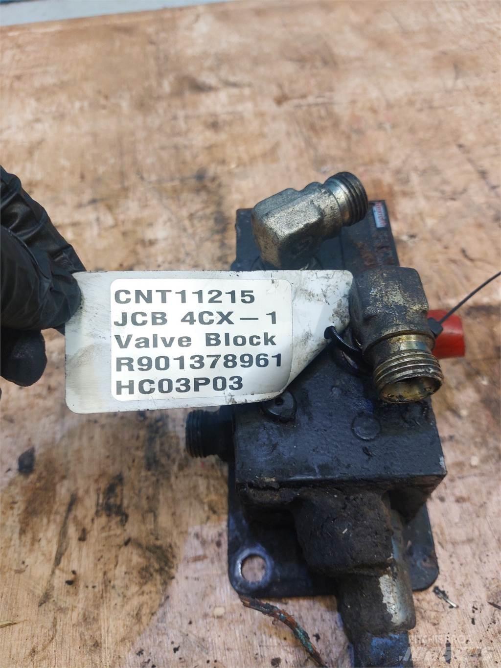 JCB 4CX 液压