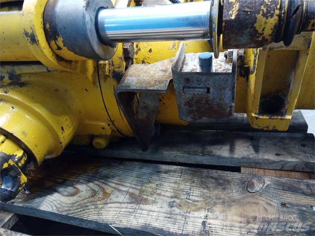 JCB 530 轴