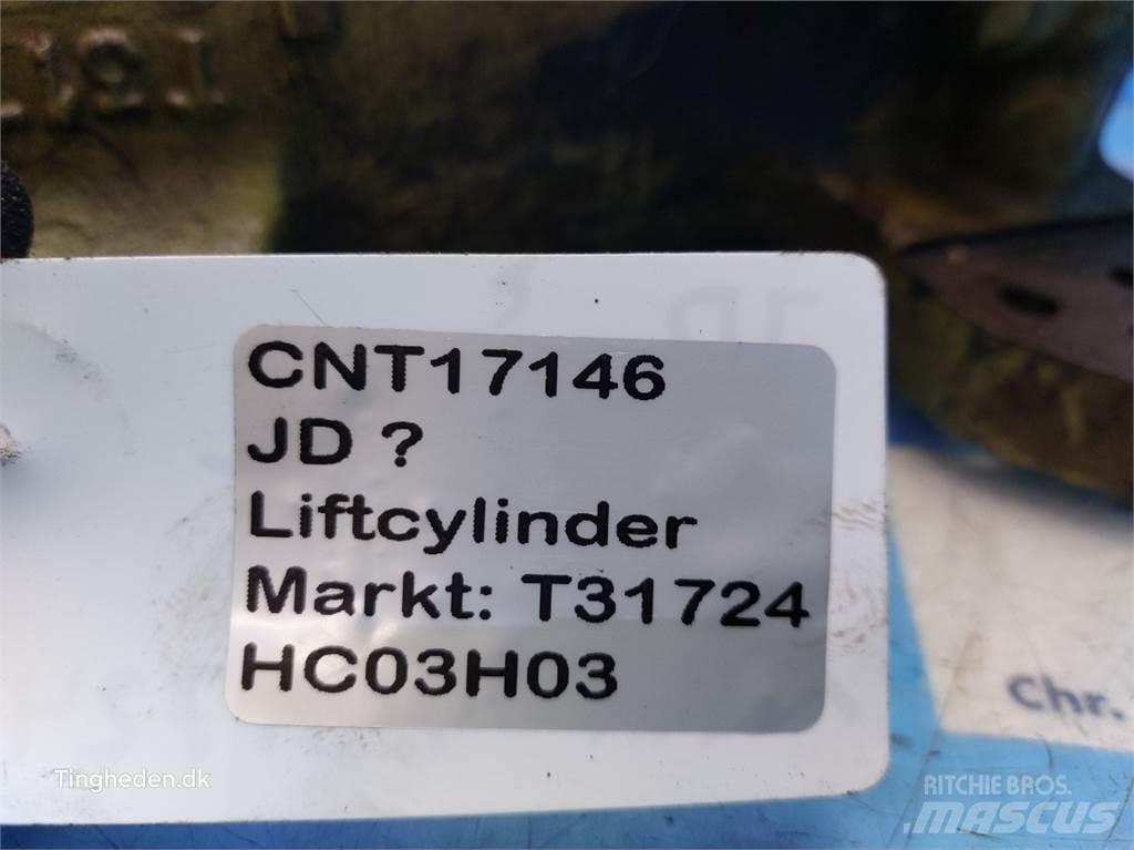John Deere  液压