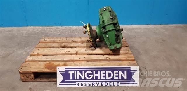 John Deere 1065 联合收割机配件