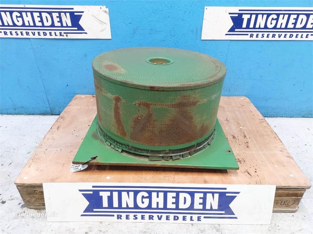John Deere 1065 散热器