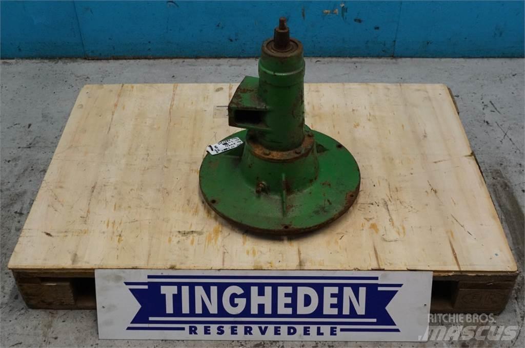John Deere 1072 传动装置