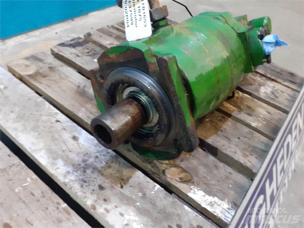 John Deere 1075 液压