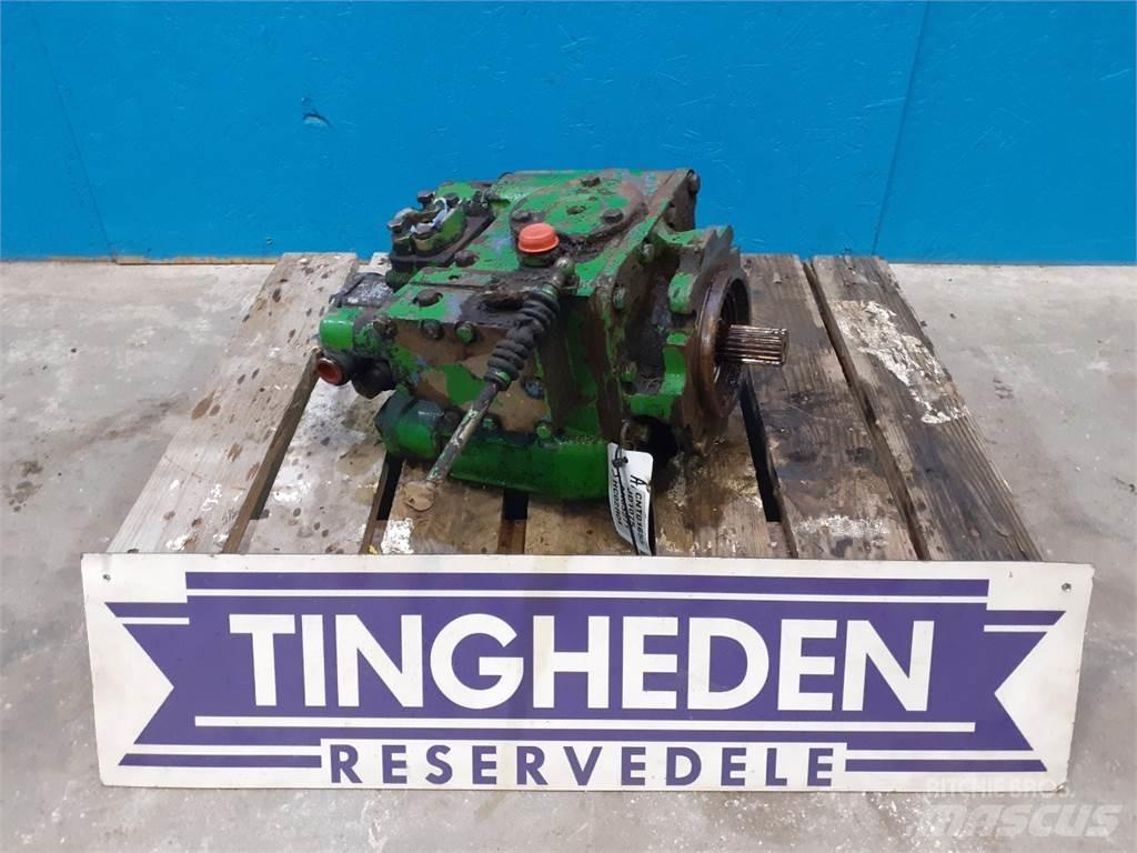 John Deere 1075 液压