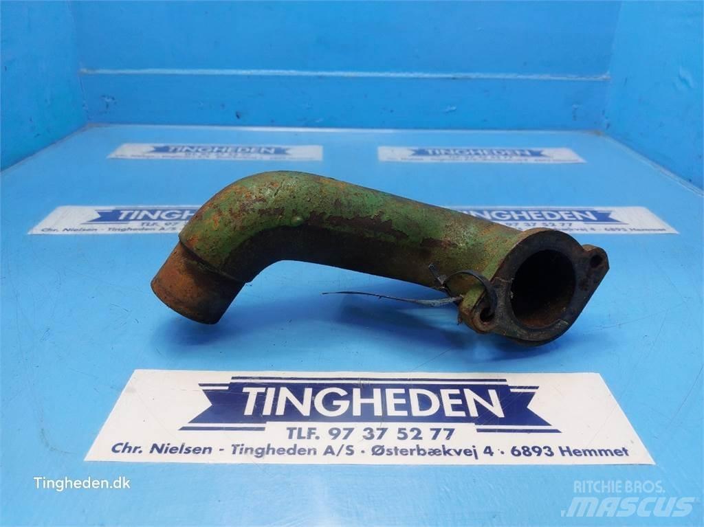 John Deere 1075 发动机