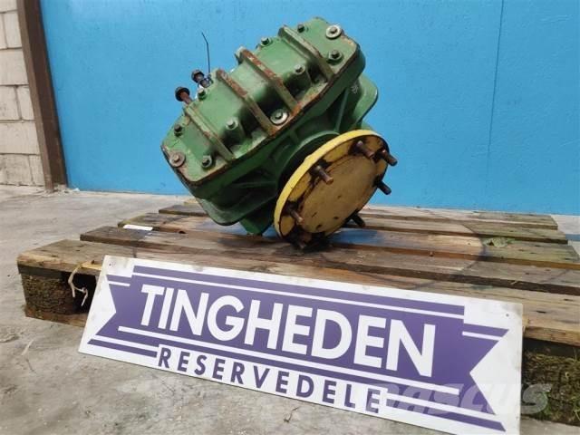 John Deere 1085 联合收割机配件