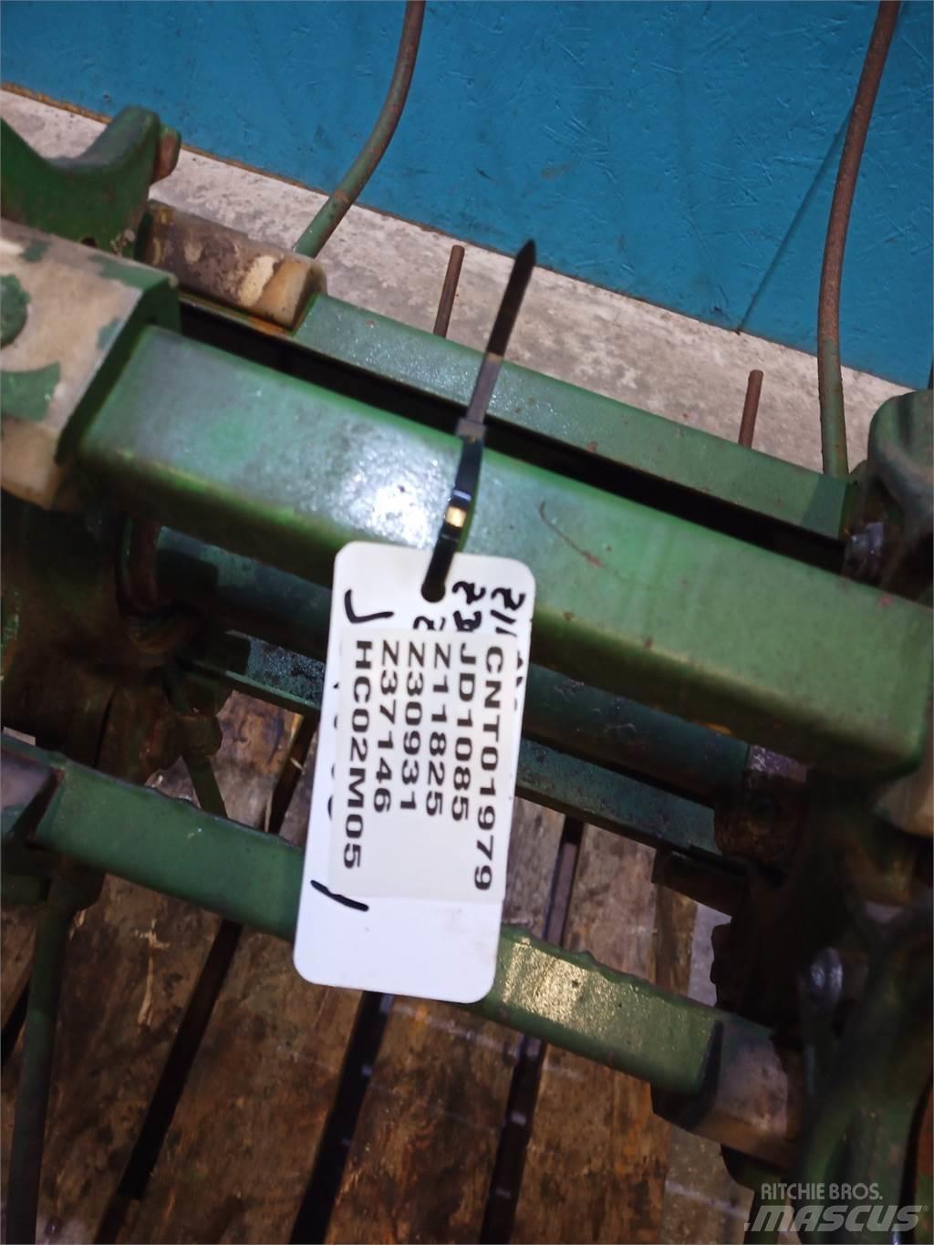 John Deere 1085 联合收割机配件