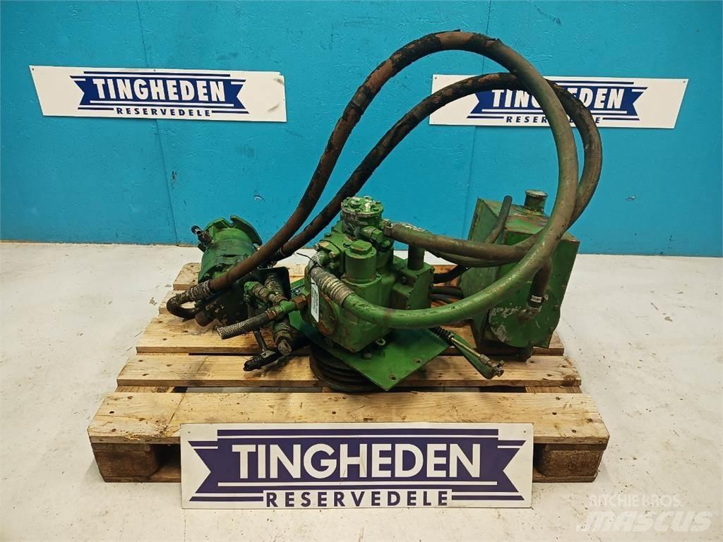 John Deere 1085 液压