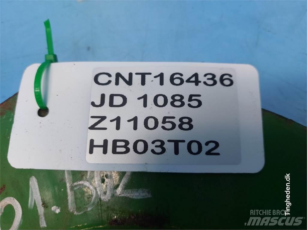 John Deere 1085 融雪撒布机