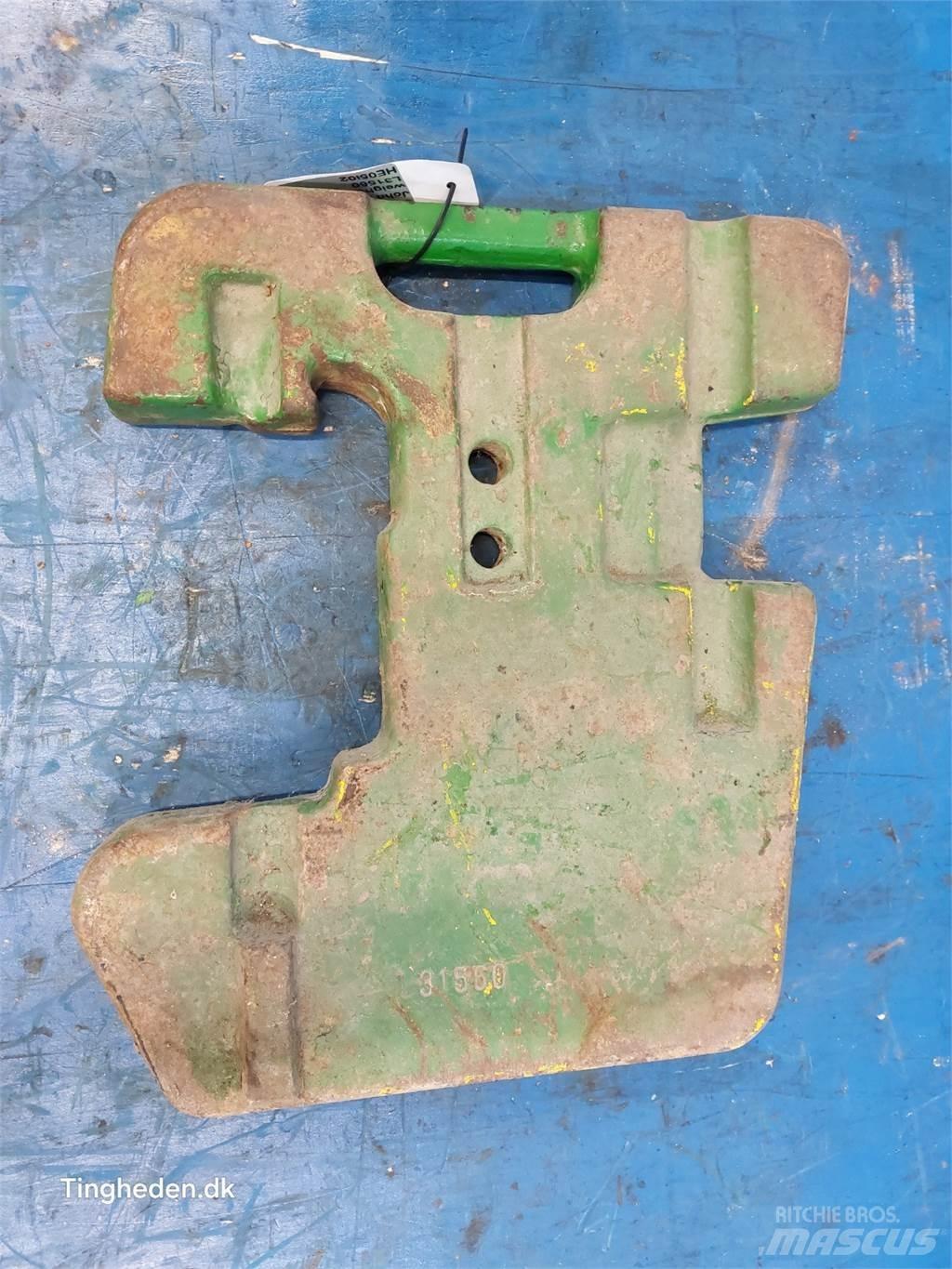 John Deere 1120 前配重块