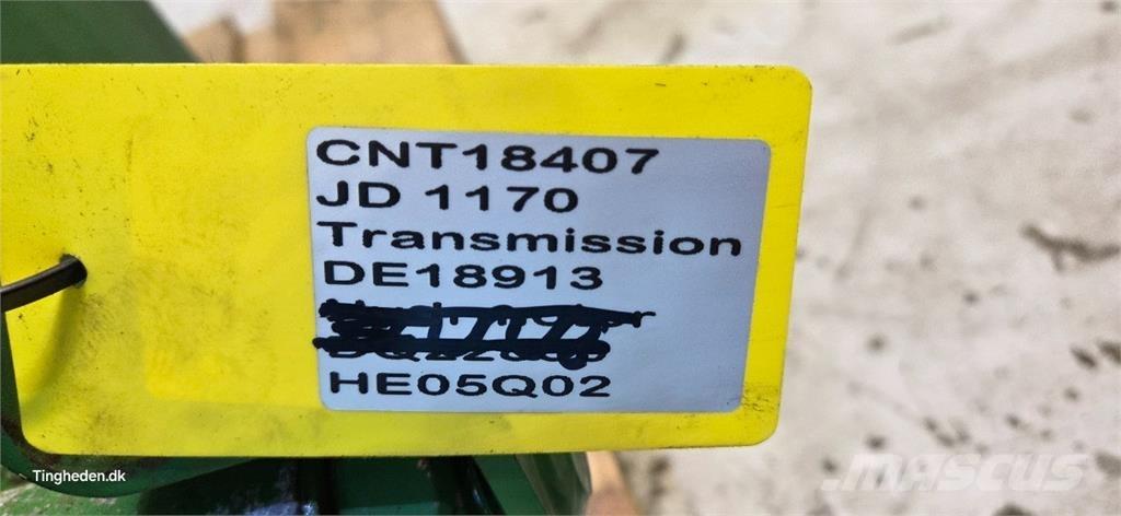 John Deere 1170 传动装置