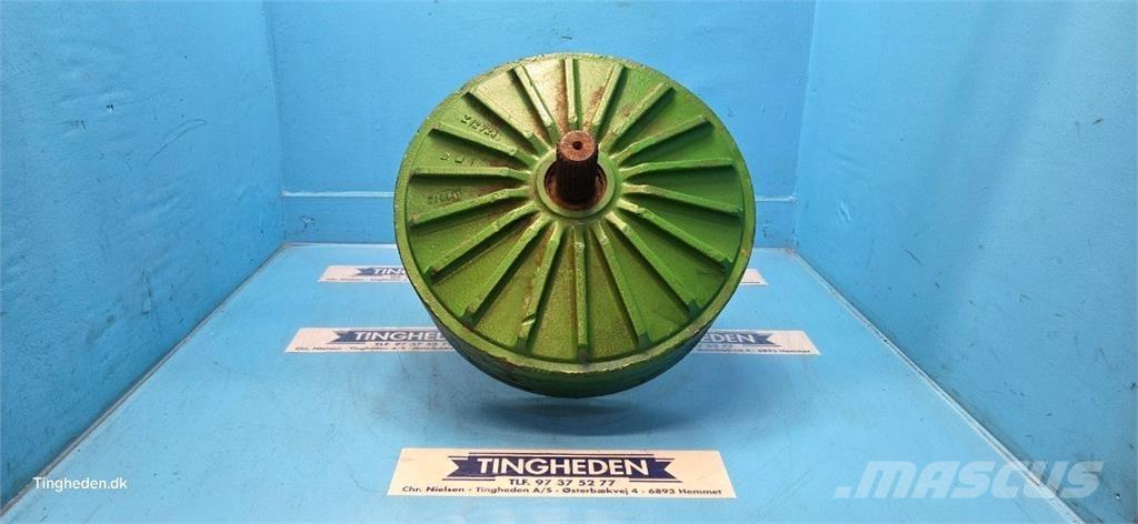 John Deere 1170 传动装置