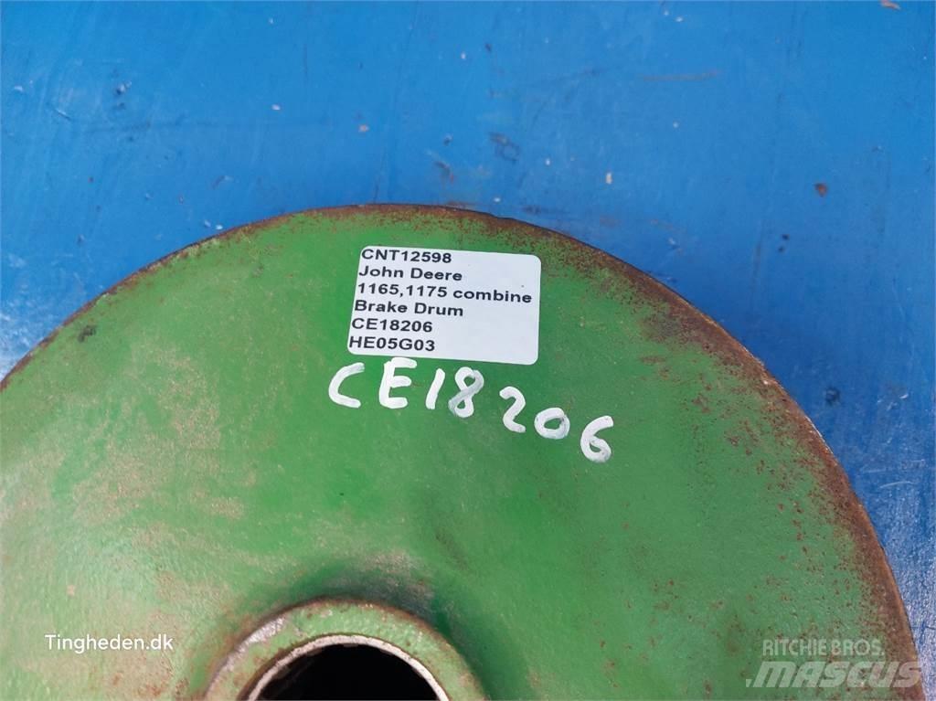 John Deere 1175 传动装置