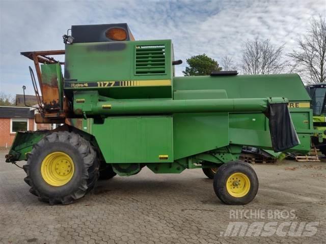 John Deere 1177 联合收割机