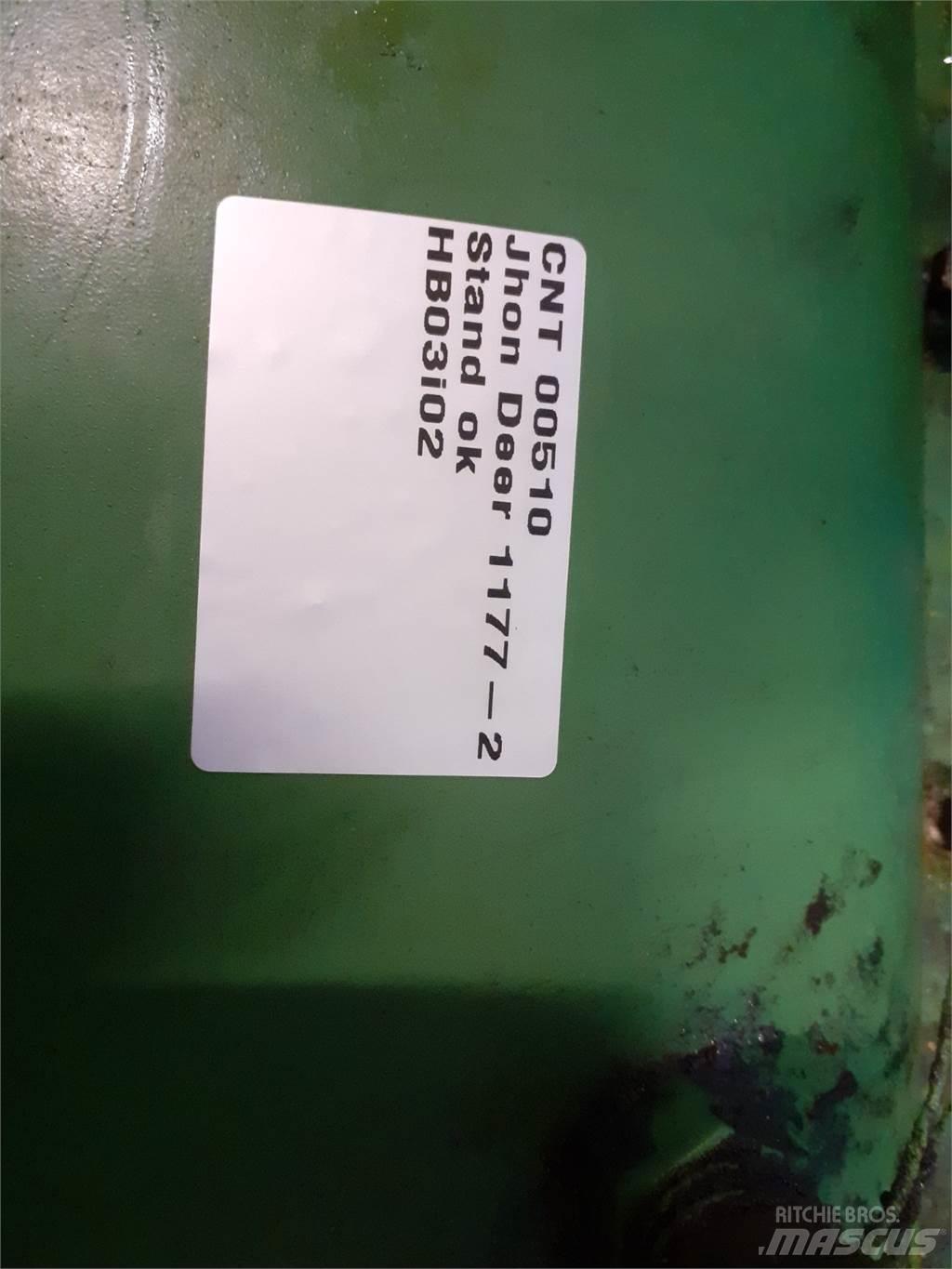 John Deere 1177 传动装置
