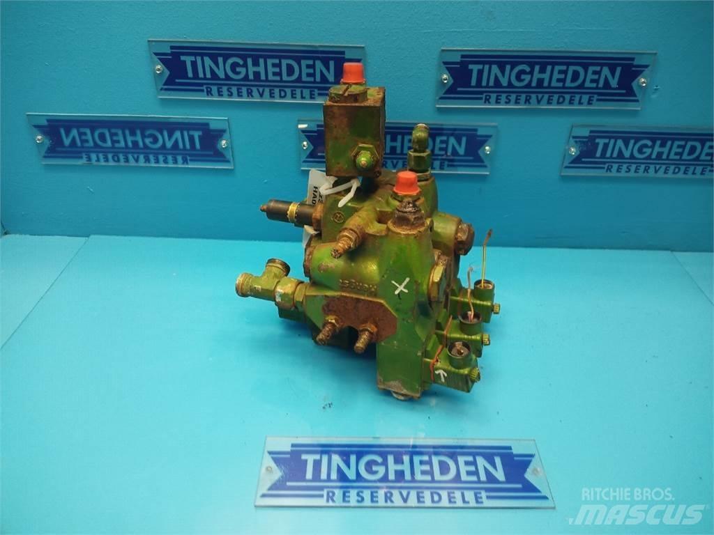 John Deere 1177 液压