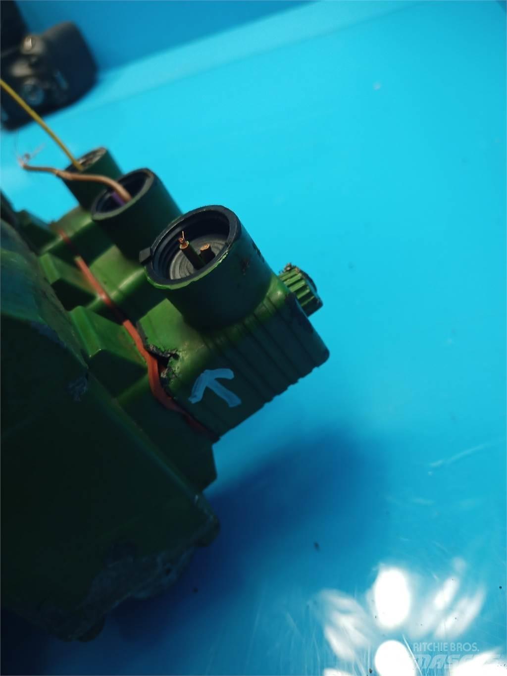 John Deere 1177 液压
