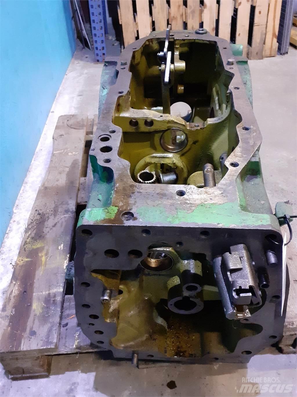 John Deere 2020 传动装置