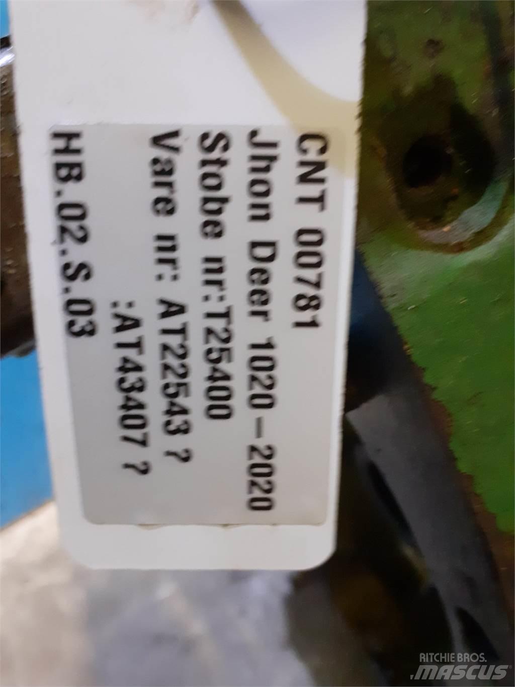 John Deere 2020 传动装置