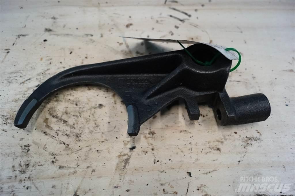 John Deere 2030 传动装置