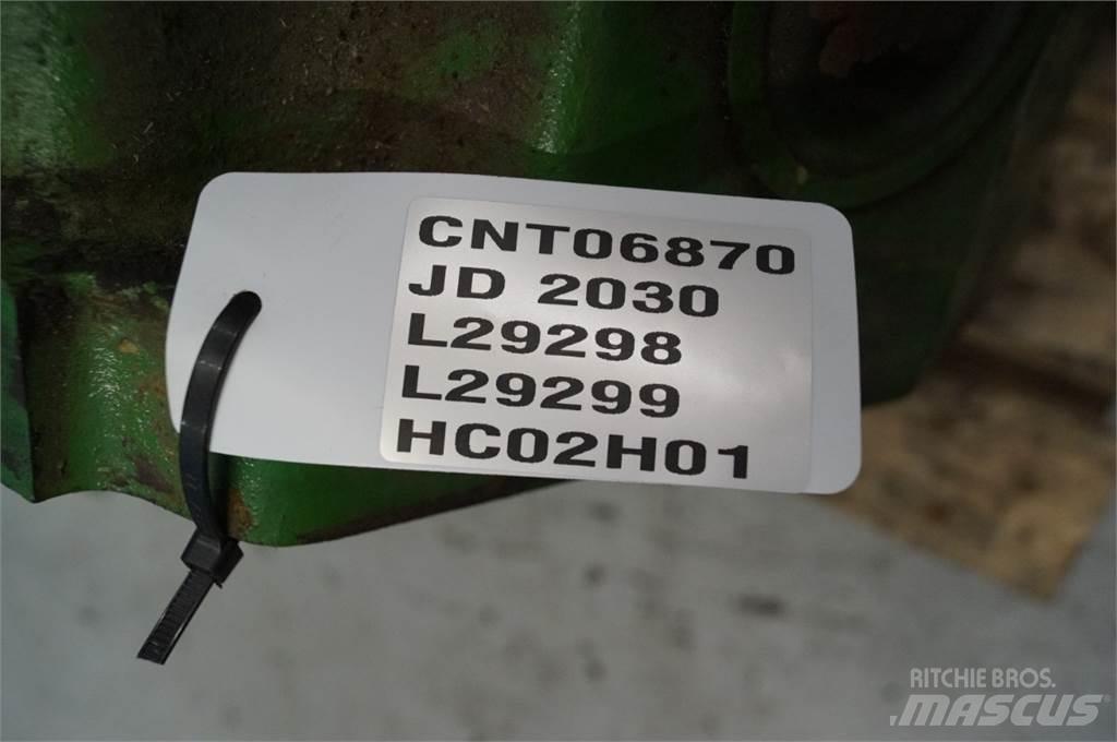John Deere 2030 传动装置