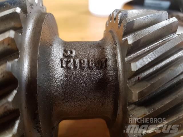 John Deere 2040 传动装置