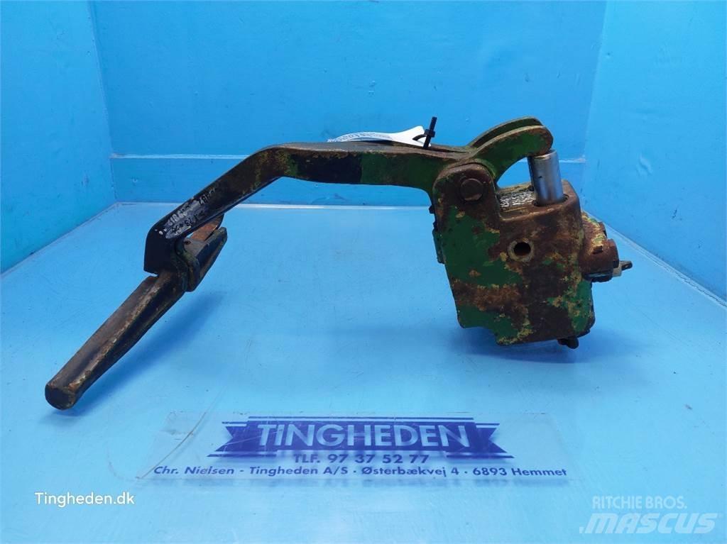 John Deere 2040 液压