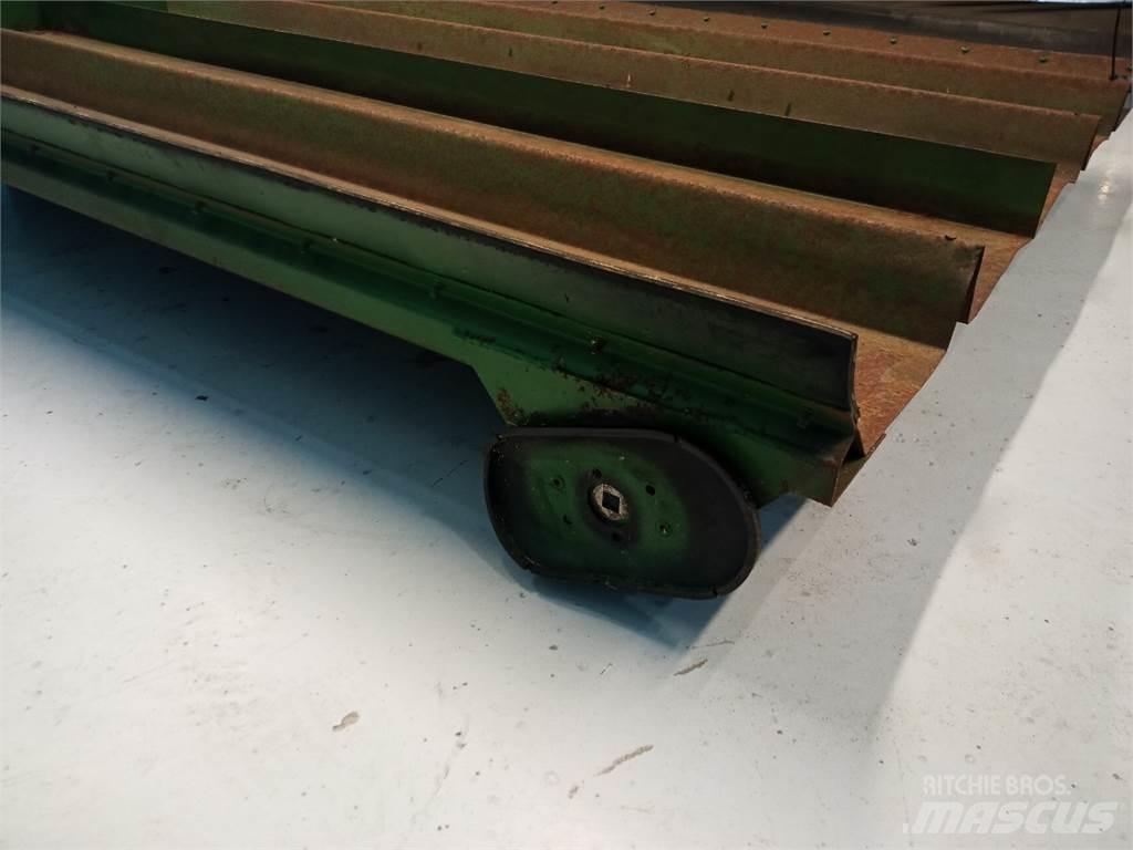 John Deere 2054 融雪撒布机