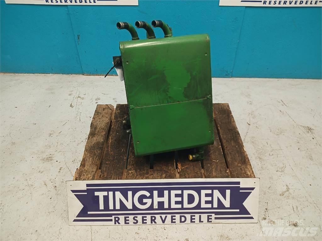 John Deere 2054 液压