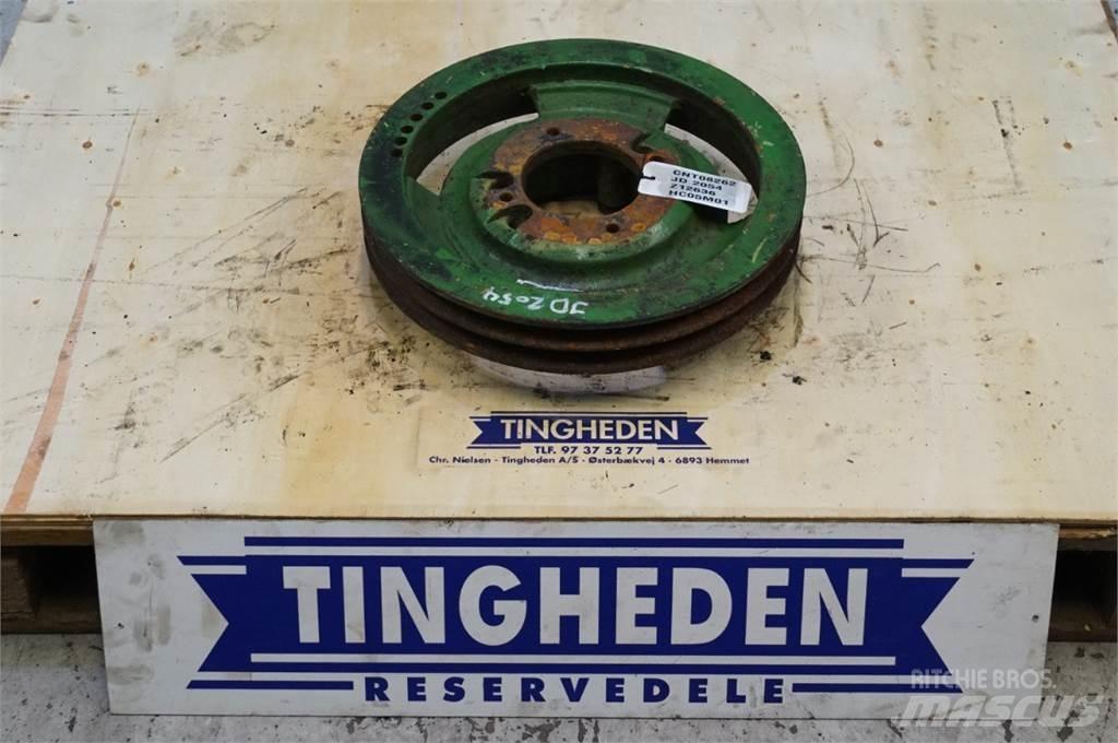 John Deere 2054 农业机械-其他