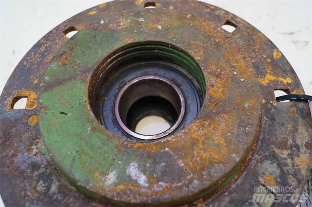 John Deere 2054 农业机械-其他