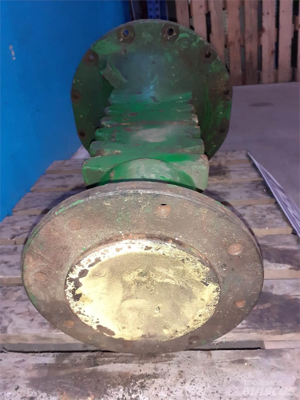 John Deere 2120 其他拖拉机配件