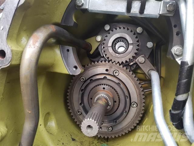 John Deere 2140 传动装置