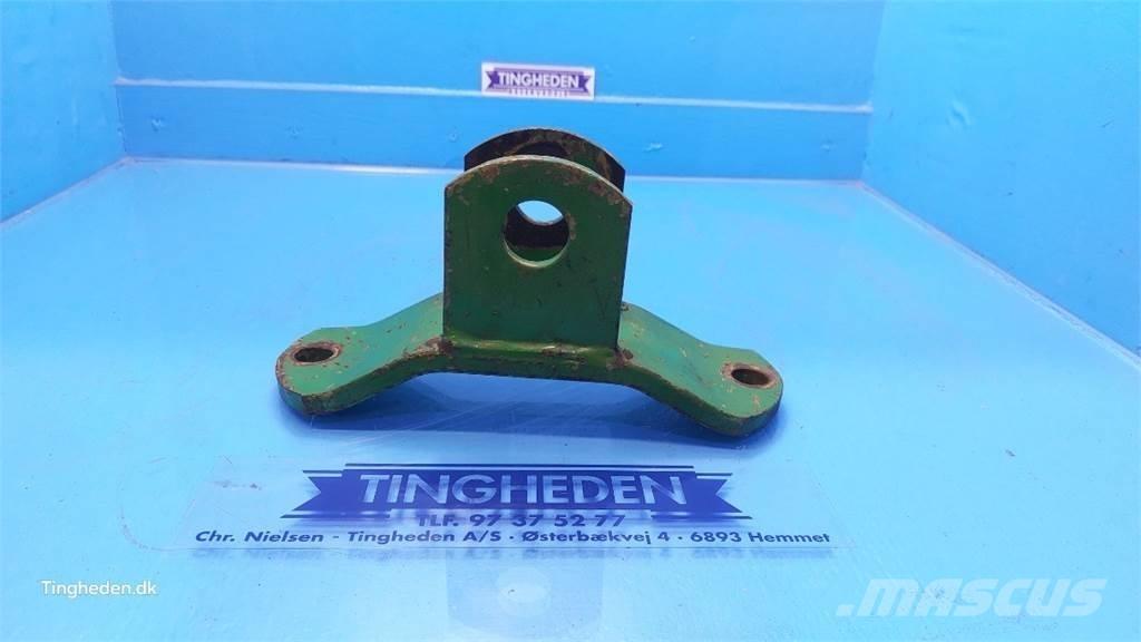 John Deere 2140 其他拖拉机配件