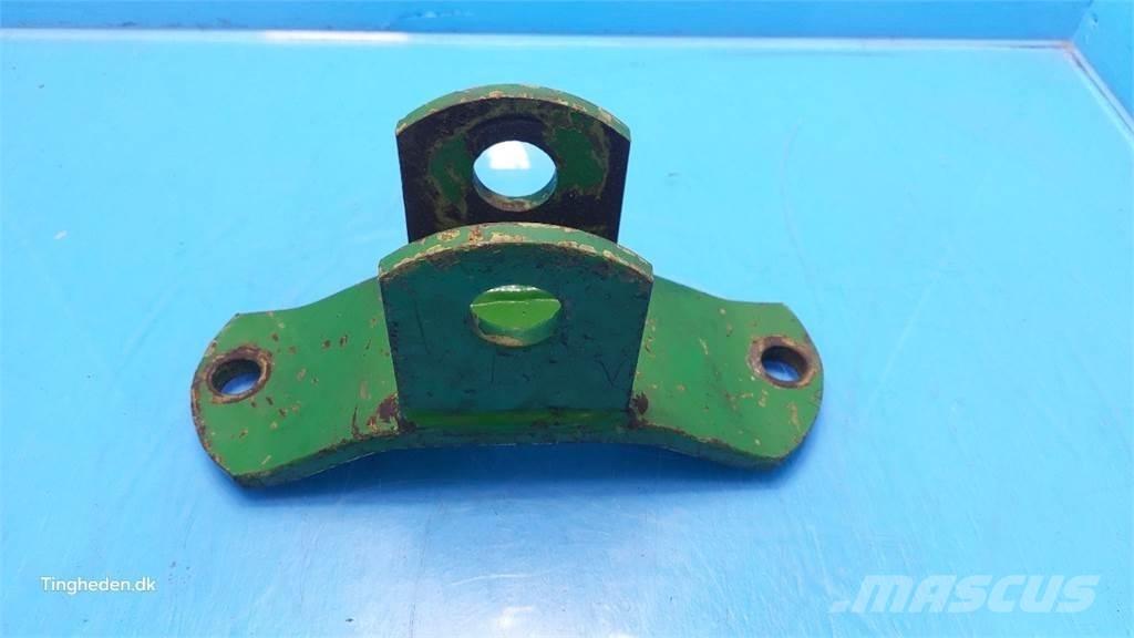 John Deere 2140 其他拖拉机配件