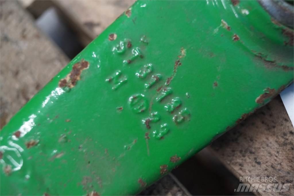 John Deere 2450 其他拖拉机配件