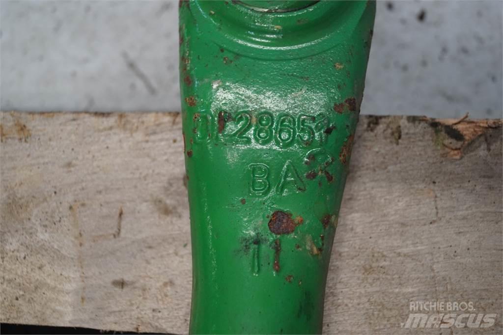 John Deere 2450 其他拖拉机配件