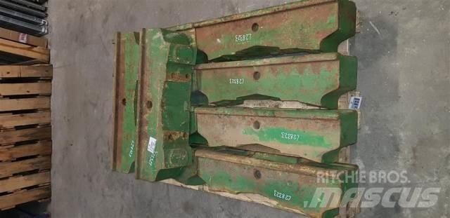 John Deere 3040 前配重块