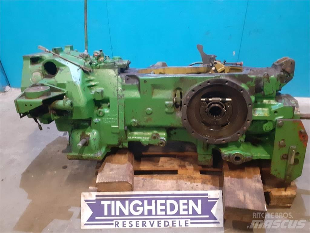 John Deere 3040 传动装置